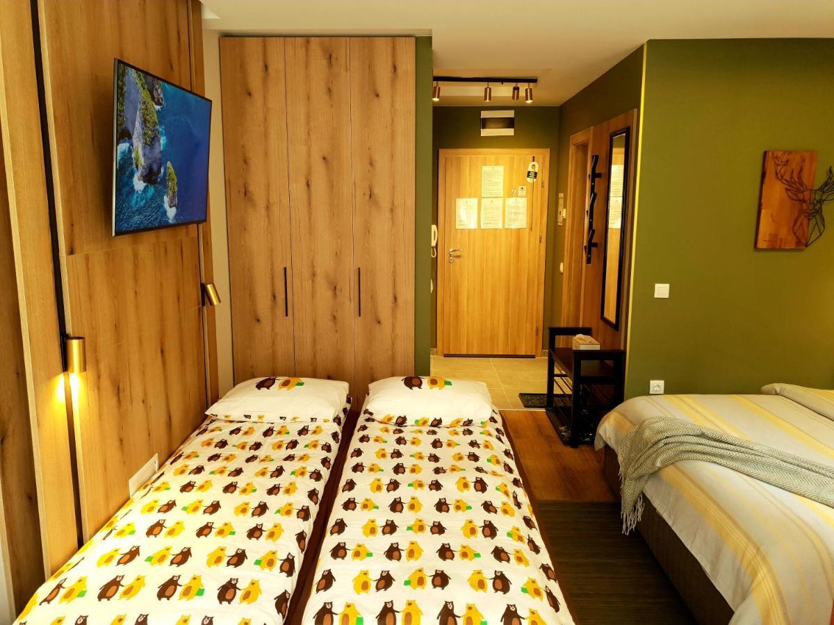 Pinewood Ang Luxurious Apartment A32 보로베츠 외부 사진