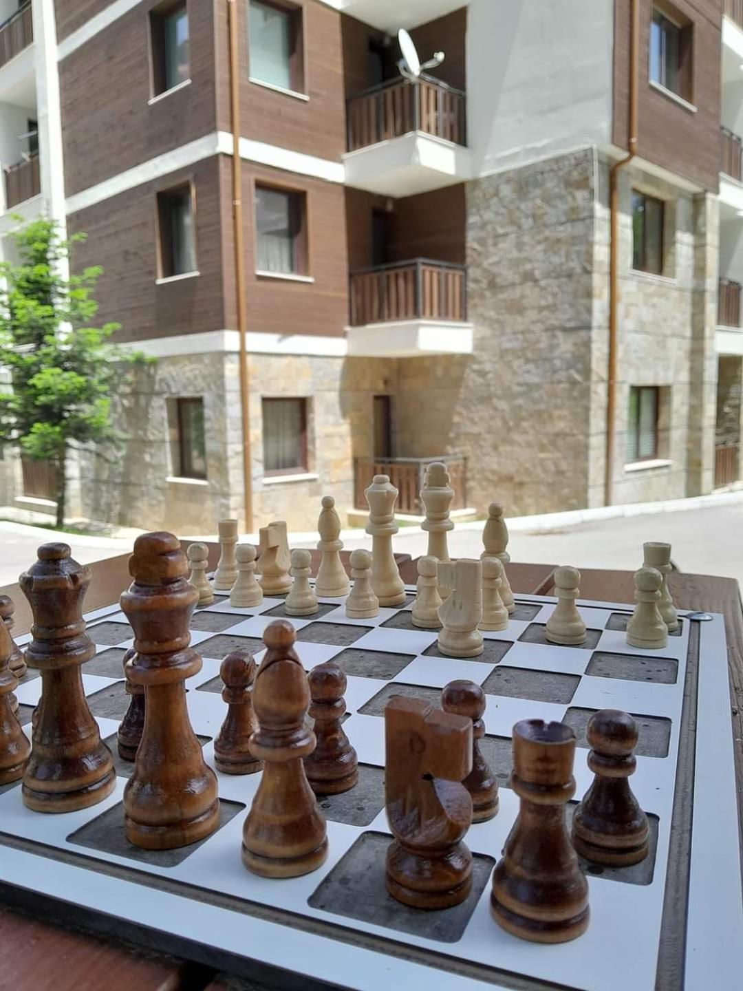 Pinewood Ang Luxurious Apartment A32 보로베츠 외부 사진